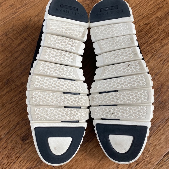 Cole Haan Zerogrand Wing Tip Suede Black Shoe - Picture 3 of 3